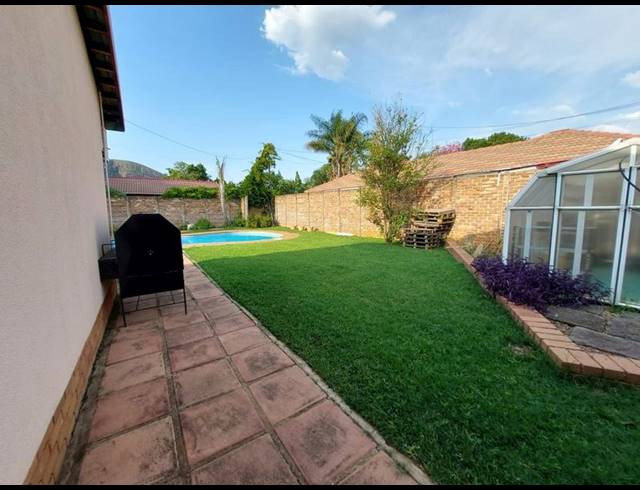 3 BEDROOM HOUSE FOR SALE IN PARKTOWN ESTATE